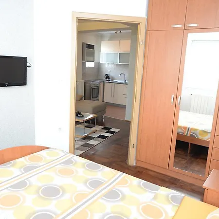 Exclusive Budget Apartment