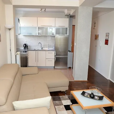 Apartment Exclusive Budget