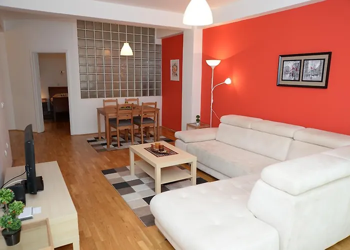 Апартаменти Exclusive Budget *