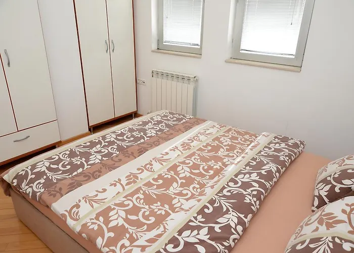 Exclusive Budget Апартаменти *