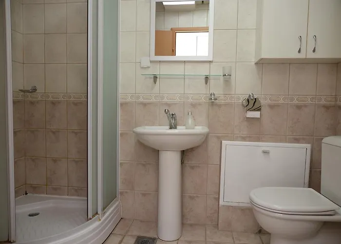 Exclusive Budget * Скоп'є