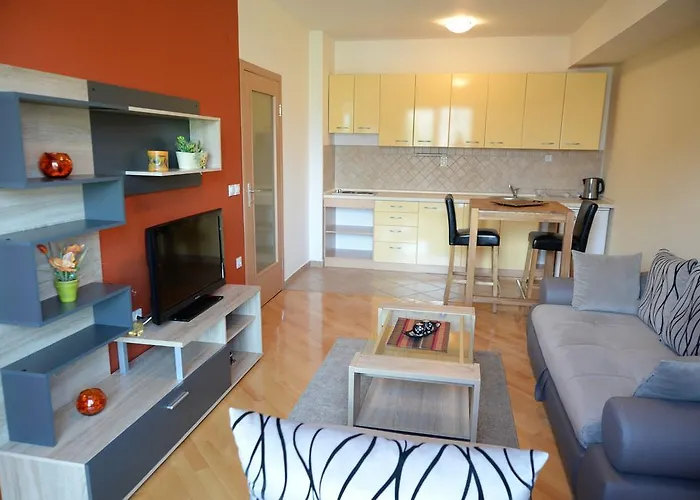 Exclusive Budget Скоп'є