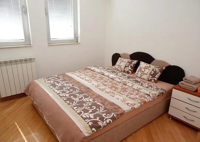 Апартаменти Exclusive Budget *